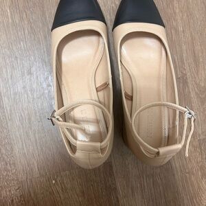 H&M Tan and Black Loafers